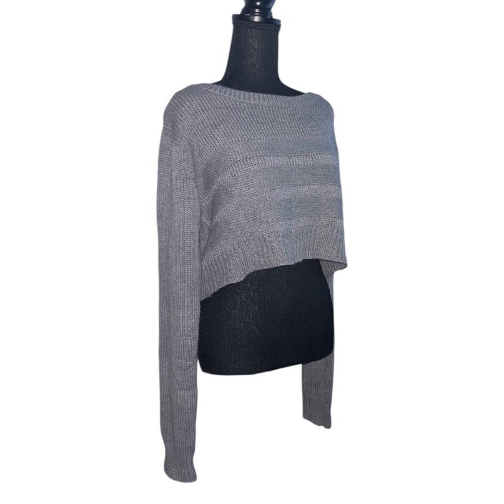 Scoop Neck Crop Sweater 🩶